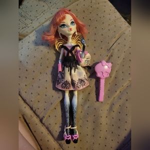 Monster high cupid